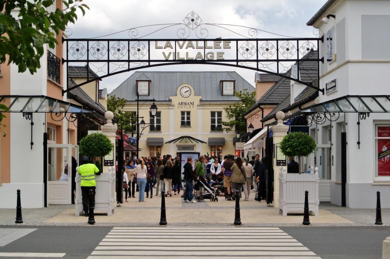 Victoria Family House Disneyland Paris سيري المظهر الخارجي الصورة